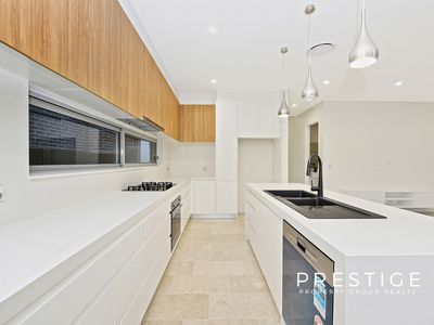 111 Gungah Bay Road, Oatley