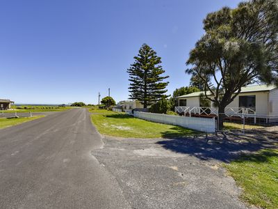 14 Kuhl Drive, Racecourse Bay