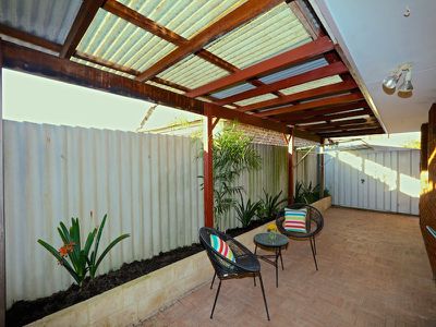 8/82 Edward Street, Osborne Park