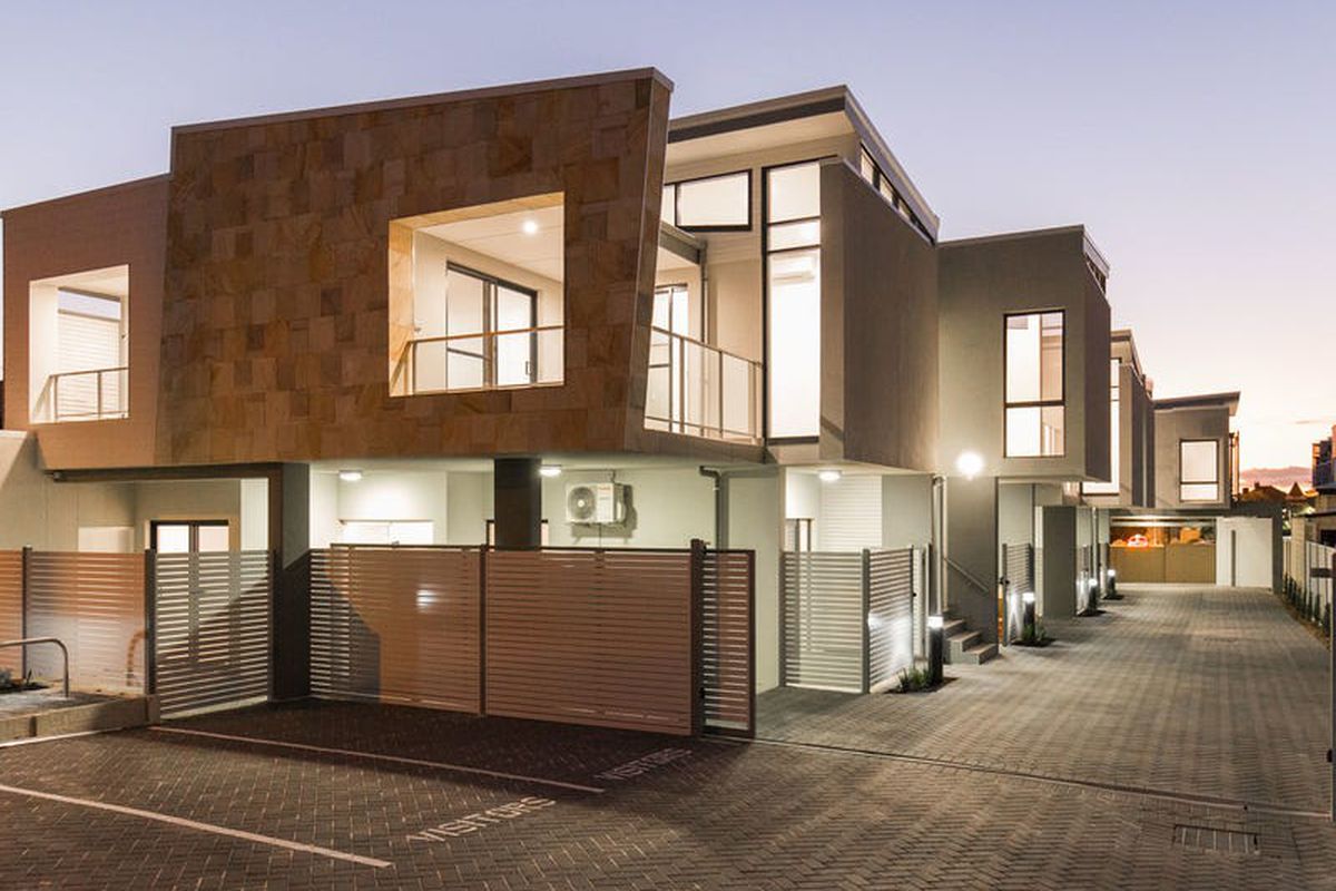 1 / 8 Salisbury Road, Rivervale