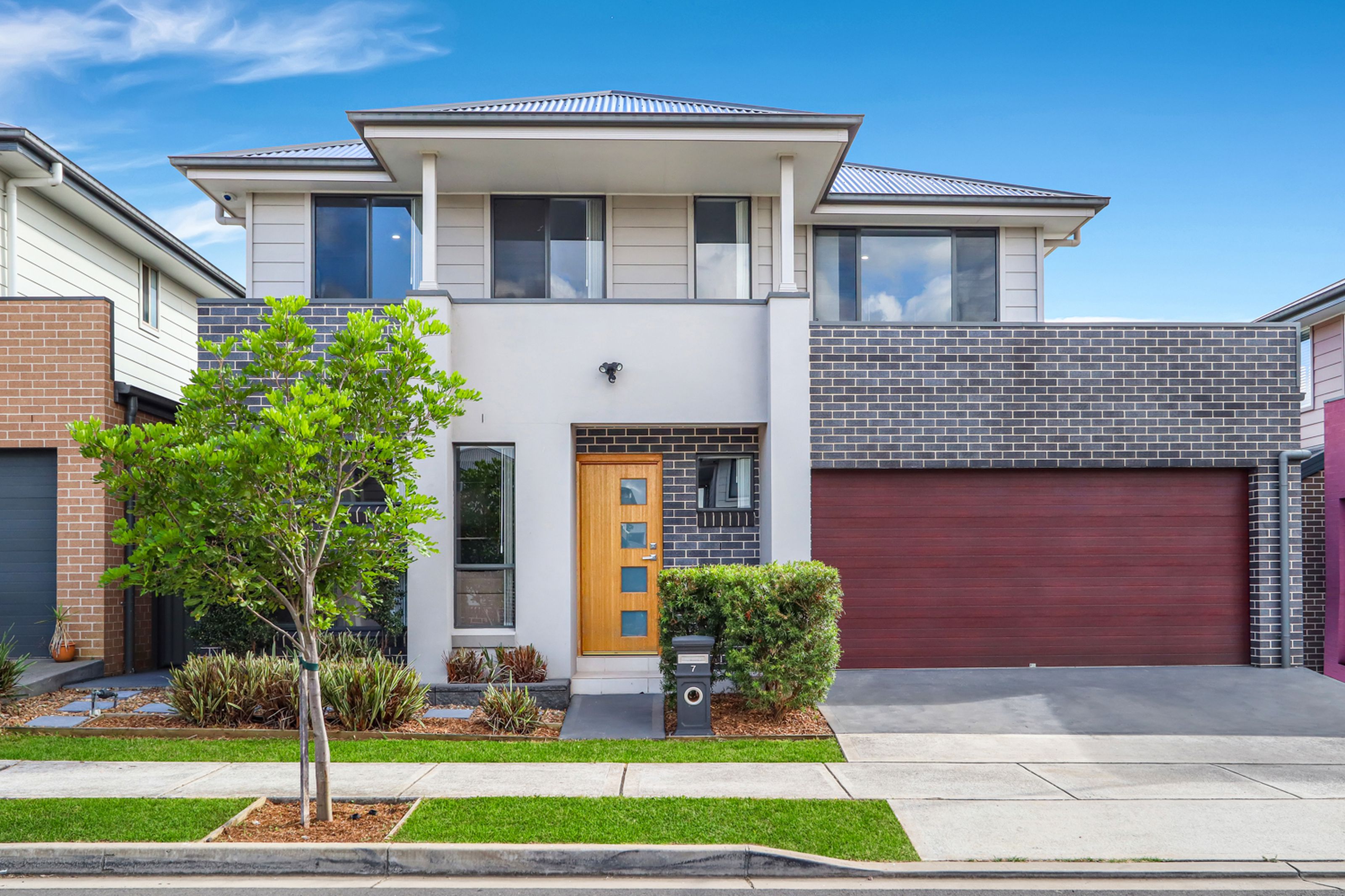 7 Barrow Circuit, JORDAN SPRINGS
