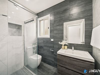 15a Thomas Avenue, Lurnea