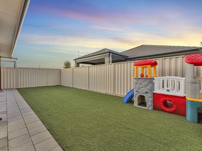 5 Airedale Place, Southern River