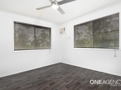 14 Megan St, Camira