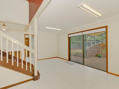 5 Noela Court, Rochedale South