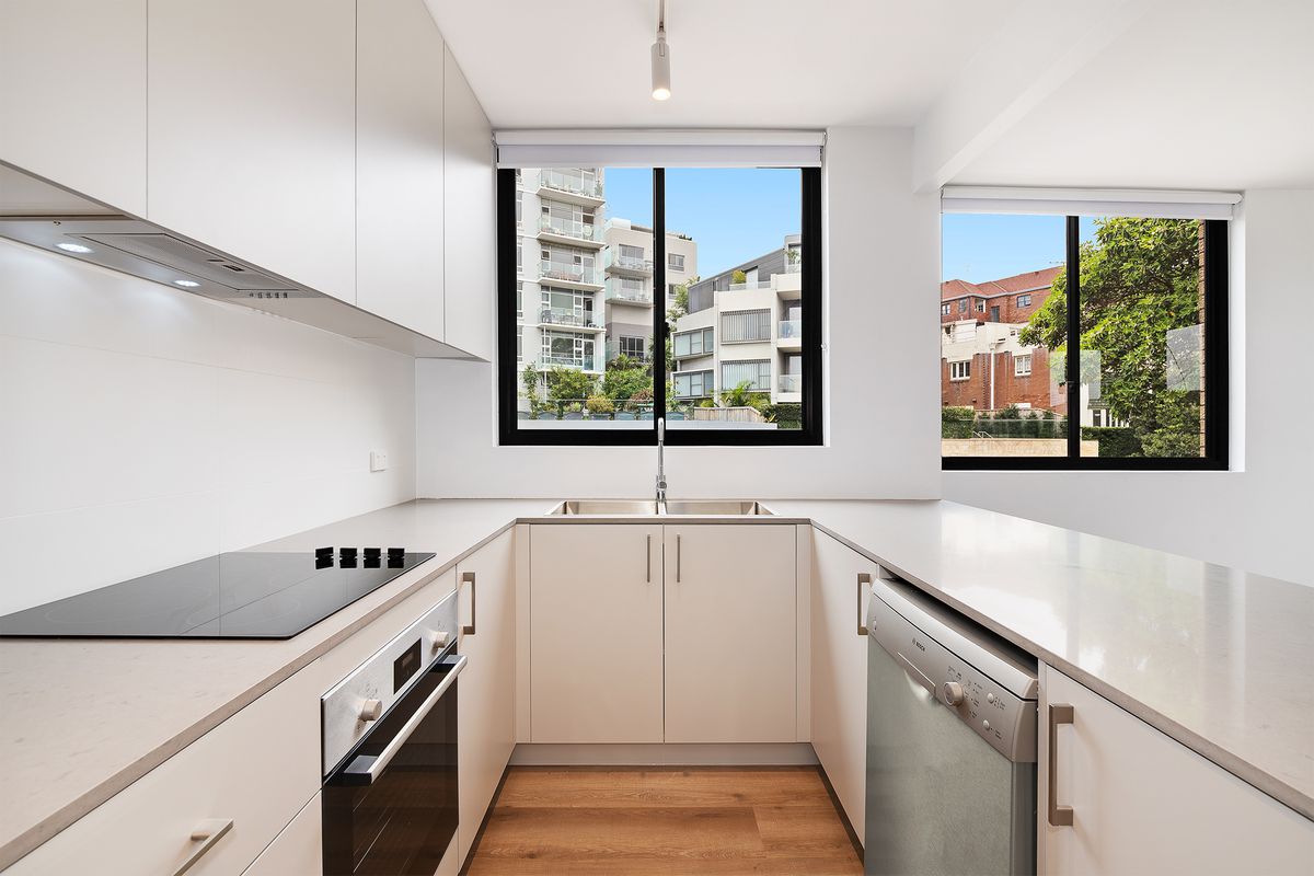 12 / 18 Francis Street, Bondi Beach