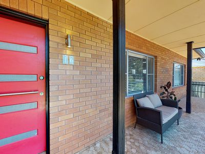 16 Brigalow Avenue, Dubbo