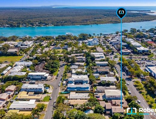 Ideal Unit in Small Gated Complex - Prime Location! image 1