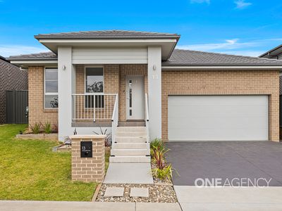 13 Sarsaparilla Way, Calderwood