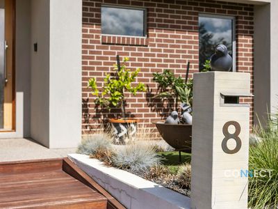8 Best Street, Cranbourne West