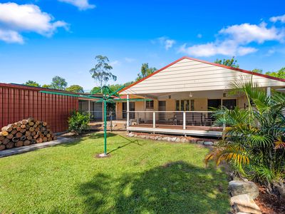 21 Carriage Crescent, Beerburrum
