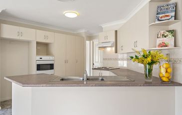 1 Anchorage Circle, Summerland Point