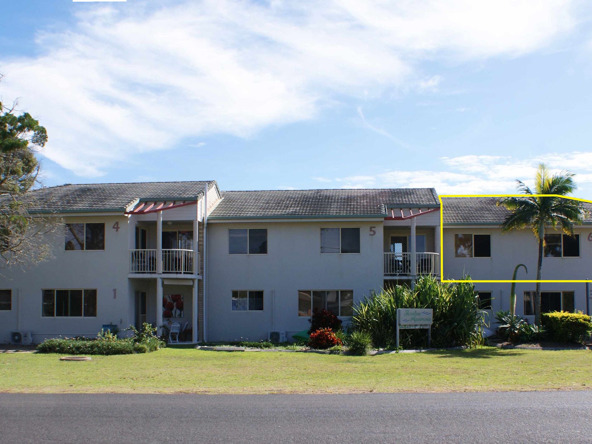 6 / 2 Poinciana Court, Woodgate