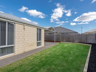 10 Muscari Close, Seville Grove