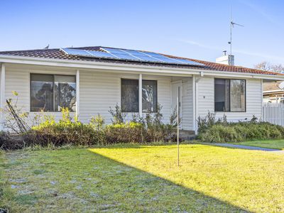 1 / 38 Oak Street, Seymour