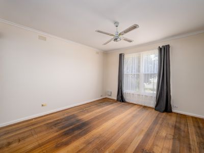 19 Meaklim Street, Shepparton