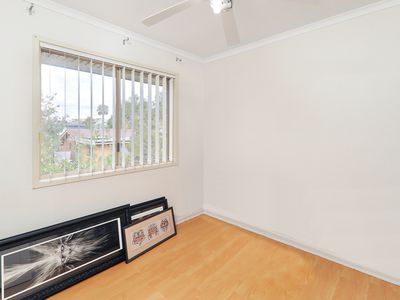 3 / 96 Smith Road, Woodridge