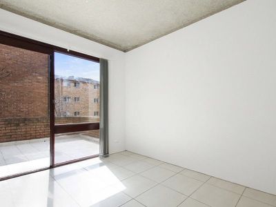 8 / 5 Lachlan Street, Liverpool