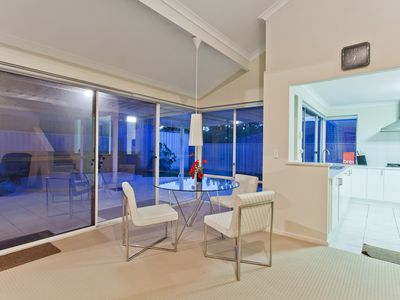 10 Matsen Close, Booragoon