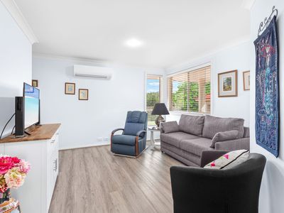 2 / 1 Caryota Place, Forster