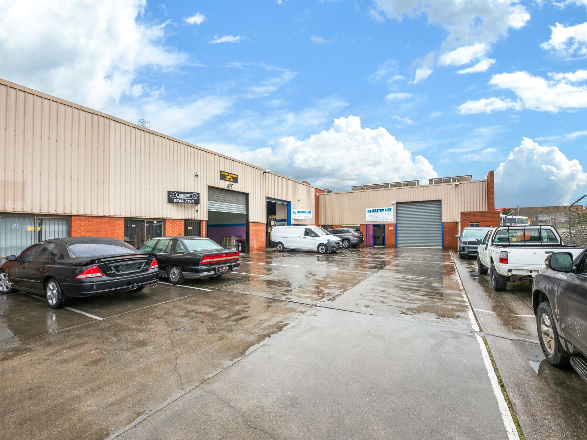 7 / 11 McDougall Road, Sunbury