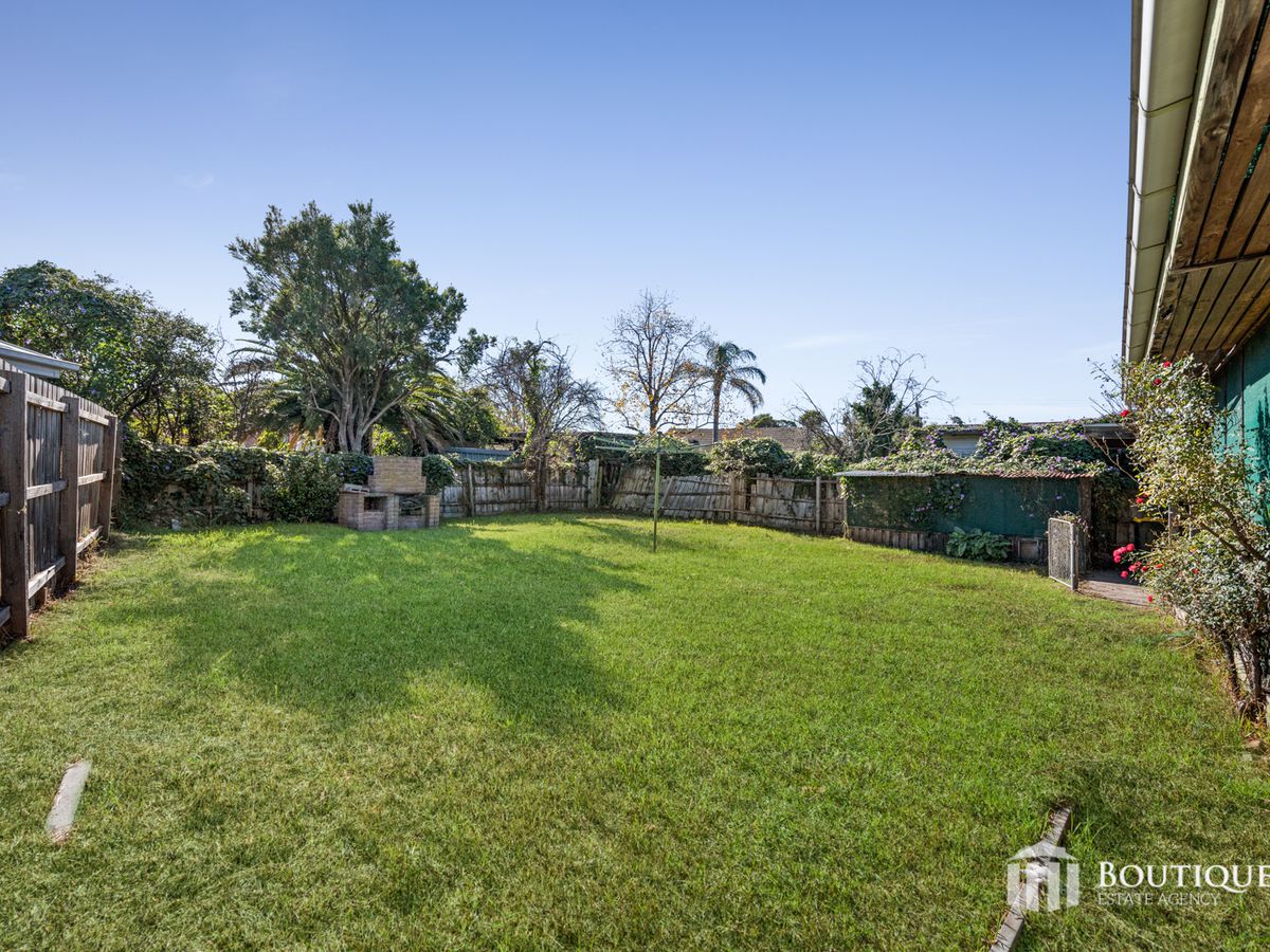 7 Omalley Cr, Dandenong North
