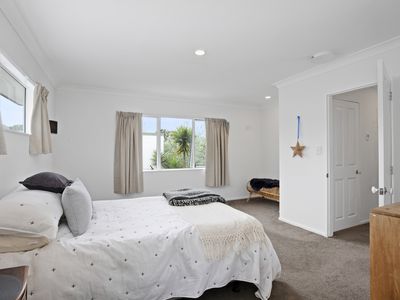 6 Allen Road, Raumati Beach