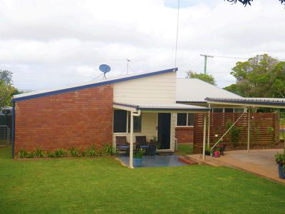 13 Fairview Drive, Kingaroy