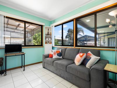 3 Kyarra Street , Taperoo