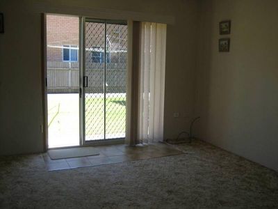 4 / 45 Reddall Parade, Lake Illawarra