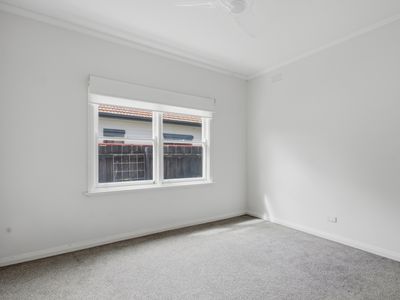 24 Turnbull Street, Sale