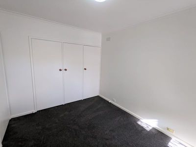 9 / 270A Pakington Street, Newtown