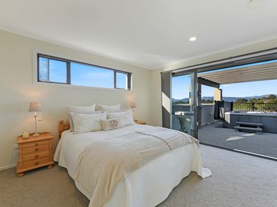 39 Galeo Road, Redwood Valley