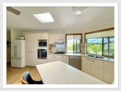11 King Arthur Court, Urangan