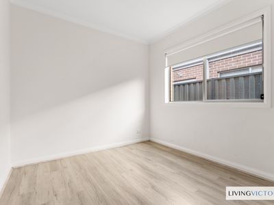 25 Emblem Way, Craigieburn