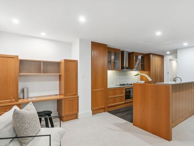 2 / 42 Terrace Road, East Perth