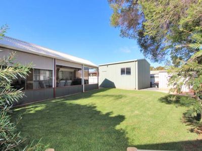 32 Cavalier Crescent, Boulder
