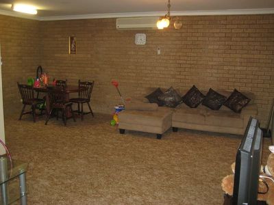 1 / 71 Bultje Street, Dubbo