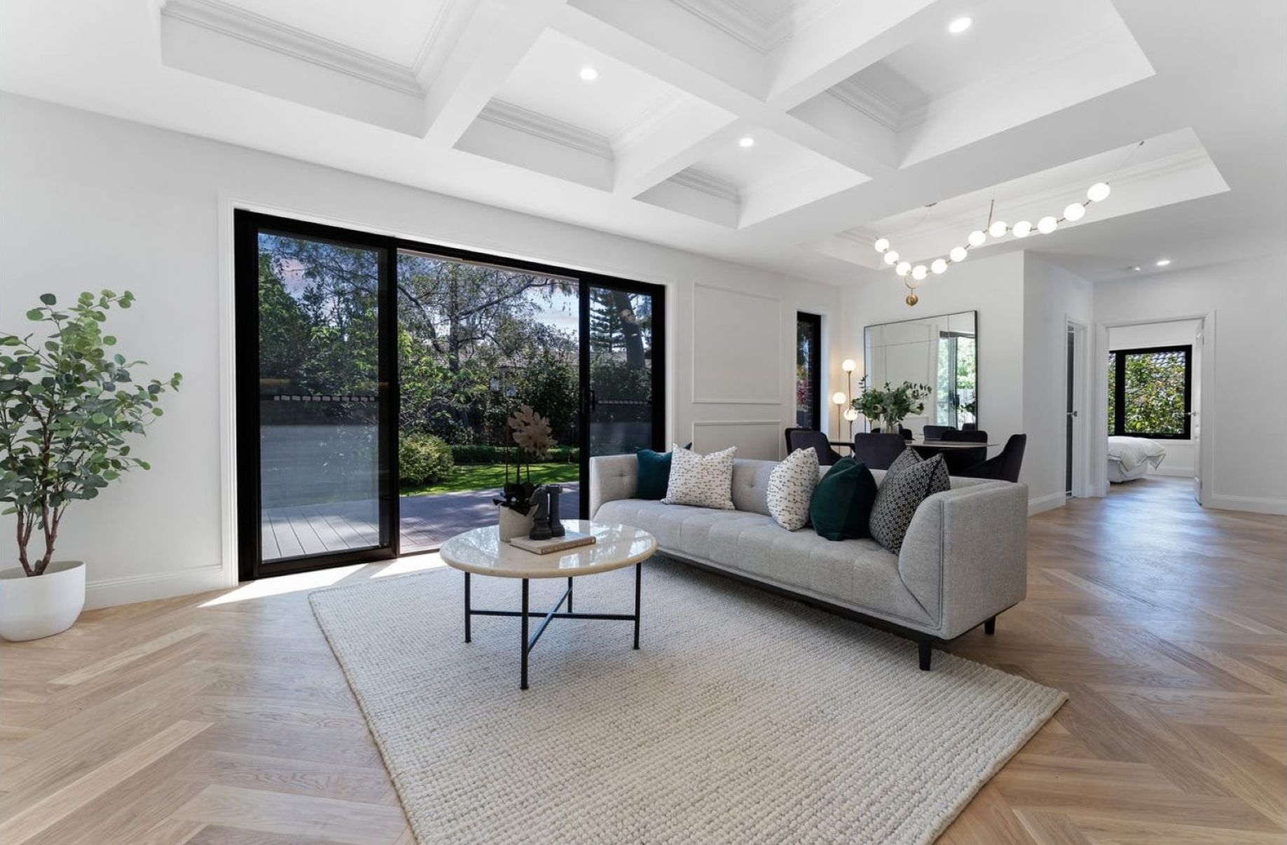 3 Canova Drive, Glen Waverley