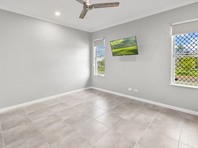 48 HIGHFIELD CIRCUIT, Bentley Park