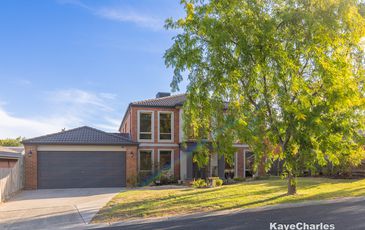 11 Windsor Drive, Beaconsfield