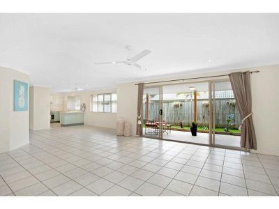 26 Read Street, Tewantin