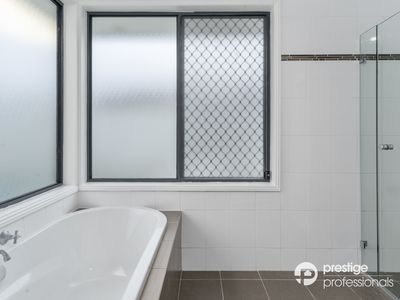 3 Yallum Court, Wattle Grove