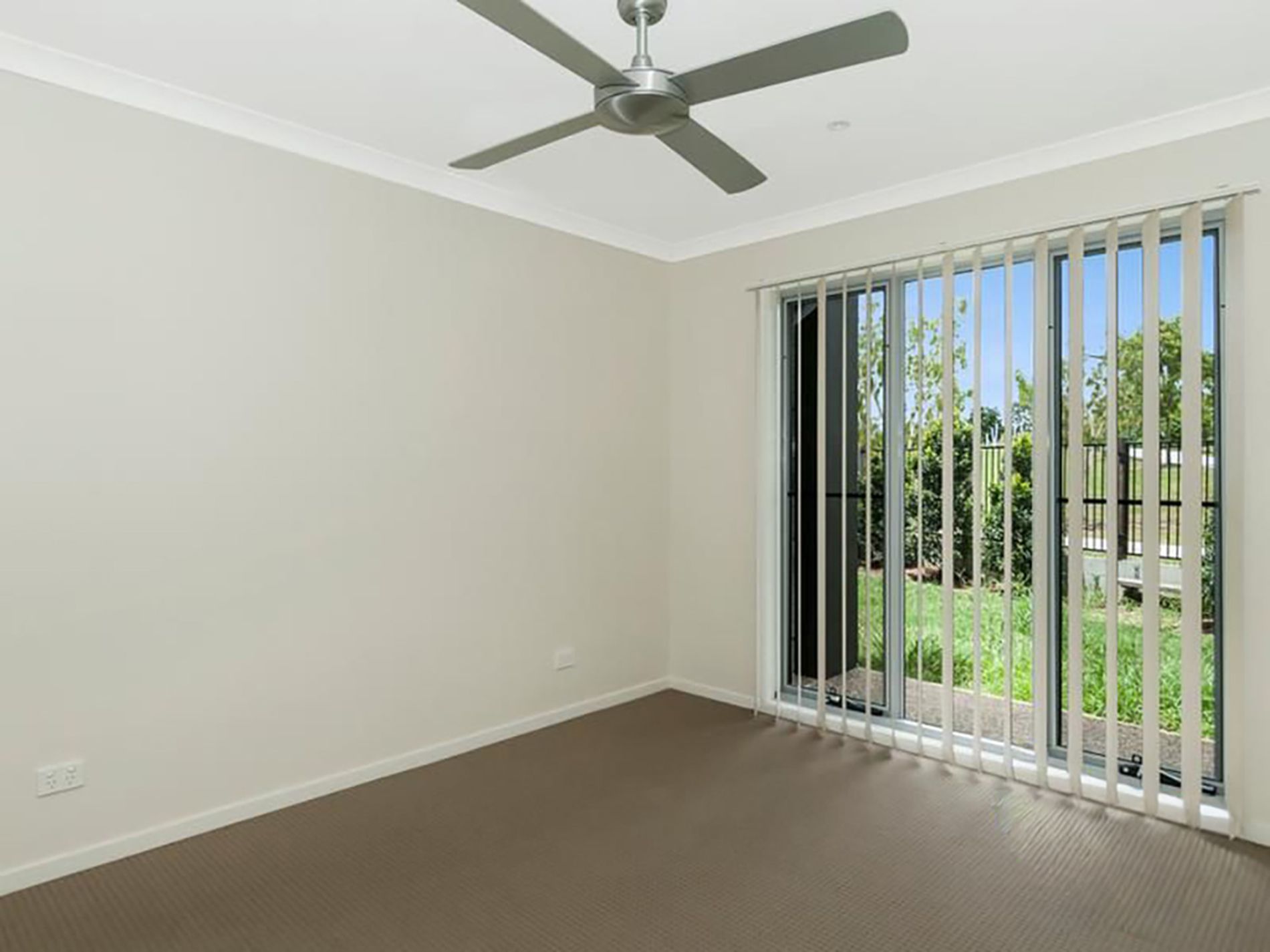 3 Hantlemann Lane, Yarrabilba