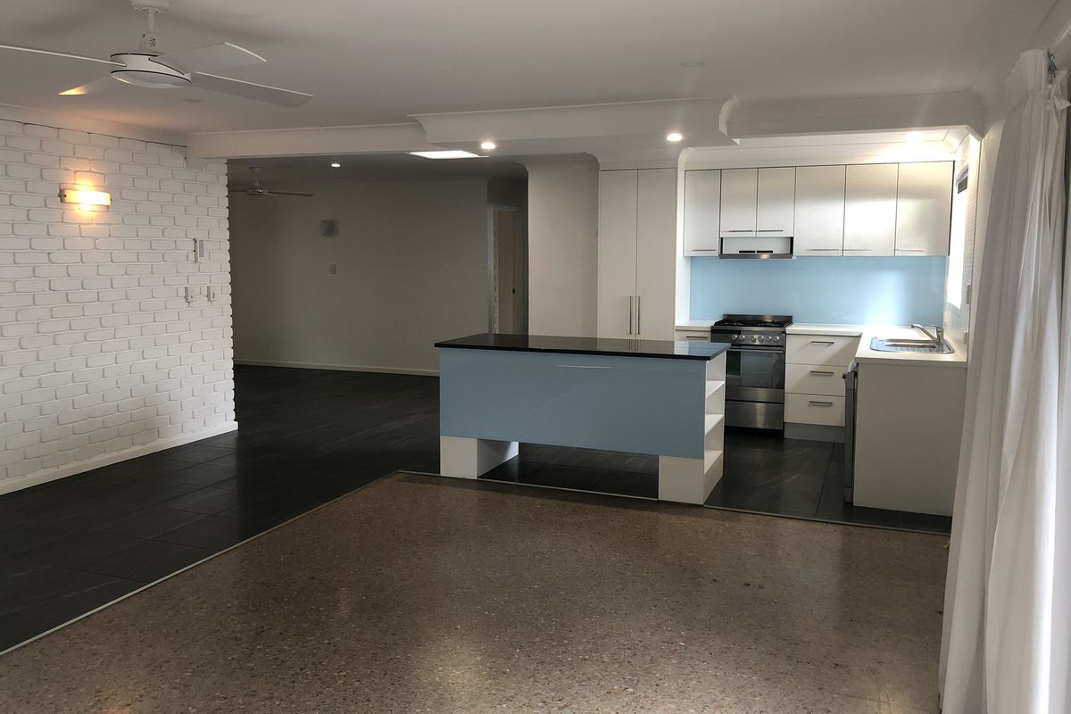289 David Low Way, Peregian Beach
