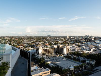 1803 / 7 Chester Street, Newstead
