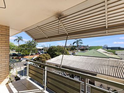 4/111 Kirkland Avenue, Coorparoo