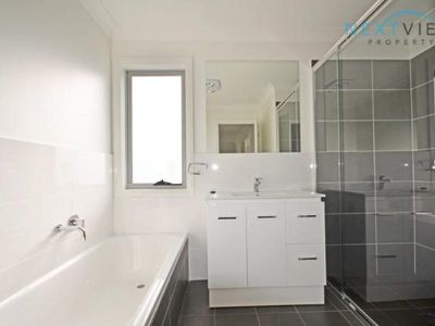 2 / 18 Janet Street, Jesmond