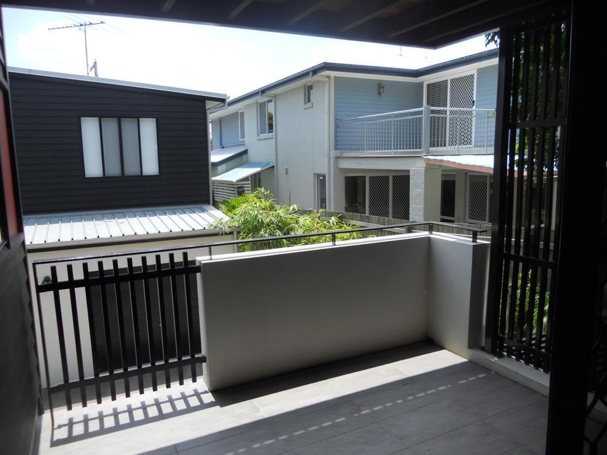 3 / 53 Lambert Road, Indooroopilly