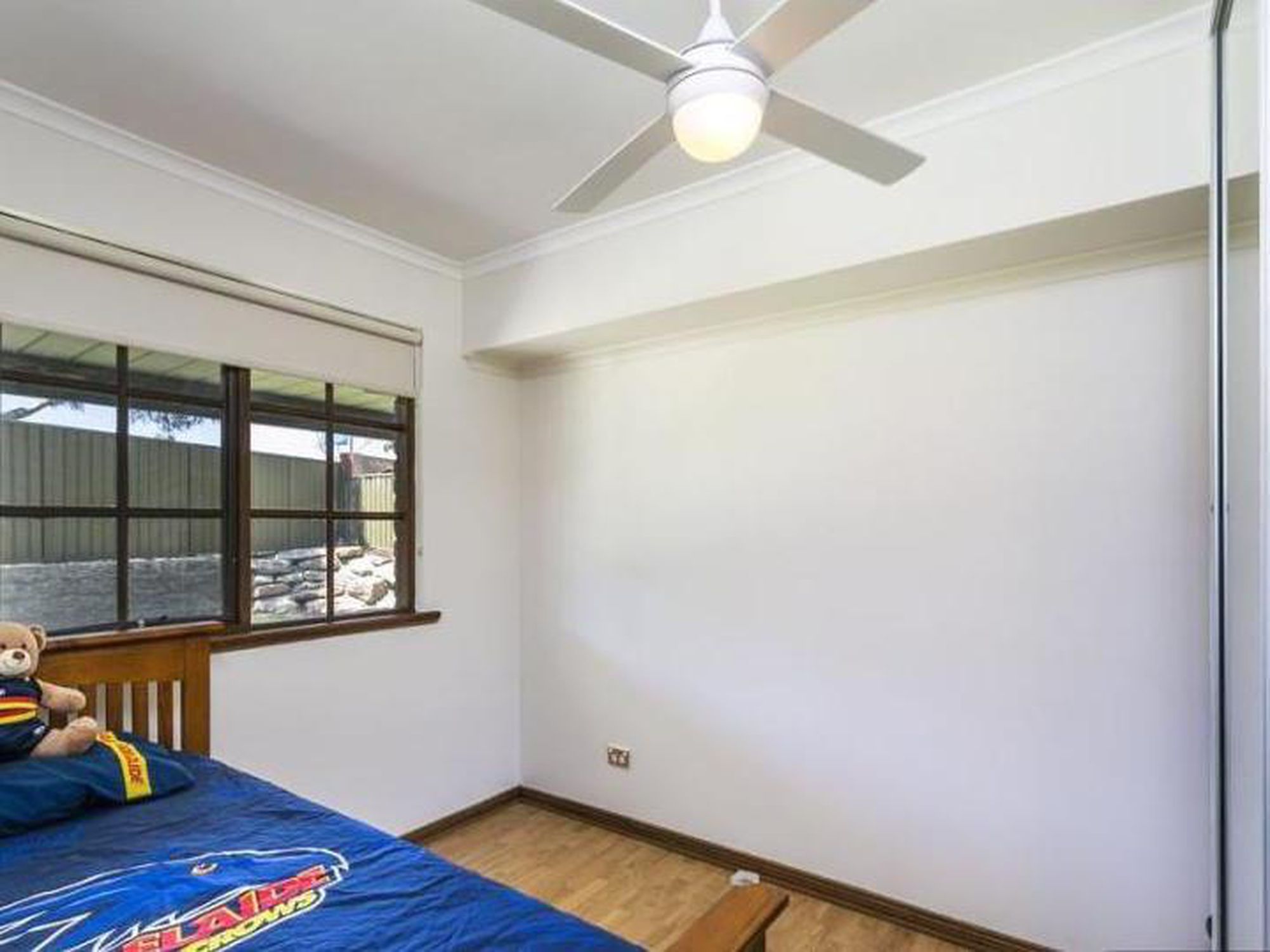 16 Lapwing Street, Hallett Cove